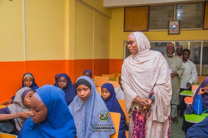 Hajiya Salma Abu Rayyan Visits NTIC Training Session, Encourages Pupils Preparing for Turkish Nile Exams